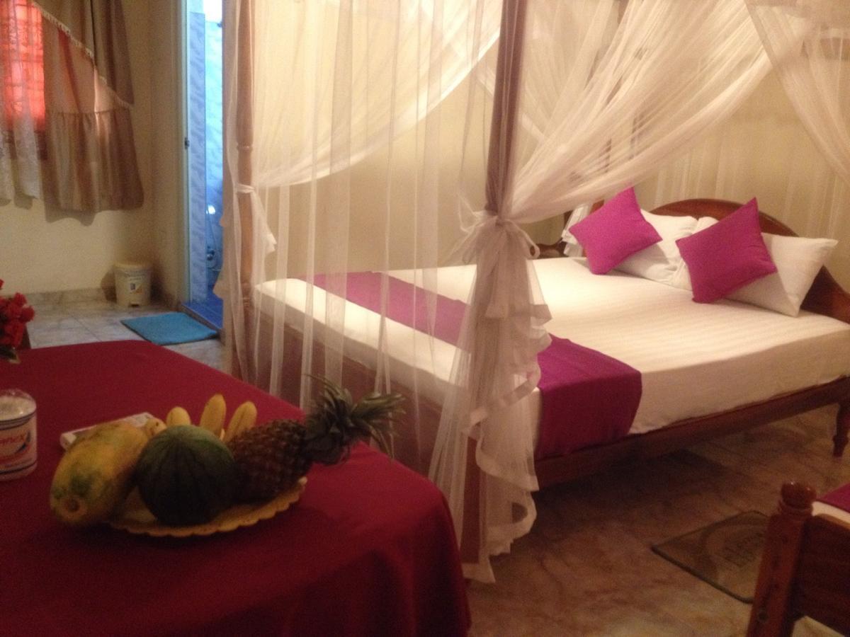 Jaya Home Stay Tangalle Eksteriør billede
